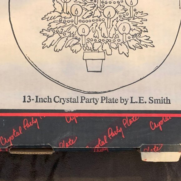 VINTAGE L.E. SMITH 13" CRYSTAL PARTY PLATE, CHRISTMAS SERVING PLATE, MADE IN USA - Picture 5 of 10